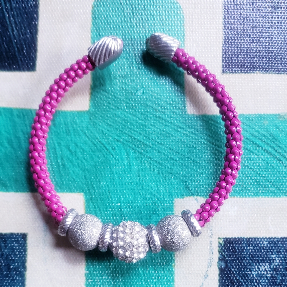 Nordstrom Vibrant Pink and Silver Beaded Bracelet